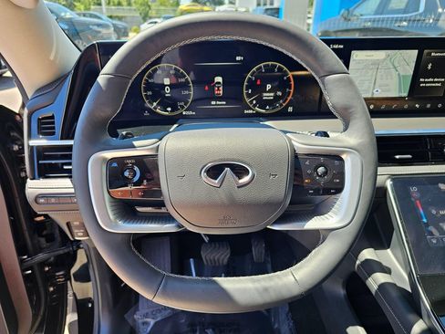 Used 2025 INFINITI QX80 Pure AWD/4WD image 28
