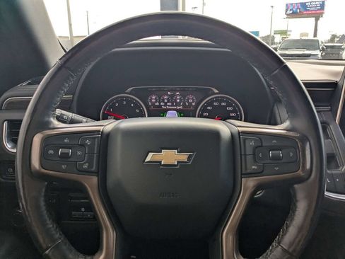 Used 2021 Chevrolet Suburban High Country w/ Premium Package RWD image 19