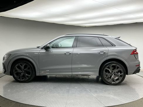 Used 2023 Audi RS Q8 AWD/4WD image 10