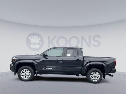 New 2025 Toyota Tacoma SR5 image 2