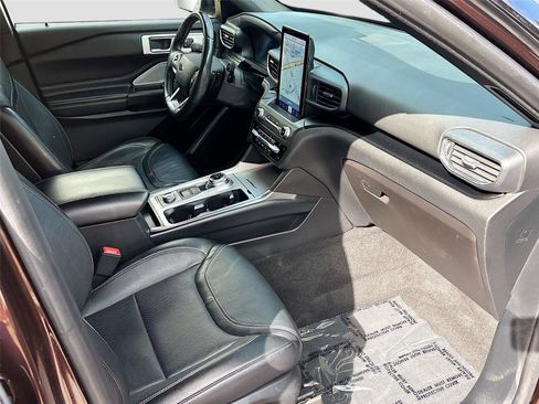 Used 2020 Ford Explorer ST w/ Premium Technology Package AWD/4WD image 31