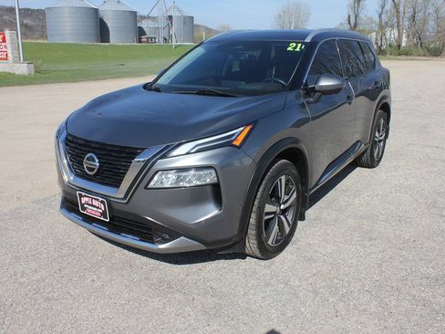 Used 2021 Nissan Rogue Platinum AWD/4WD image 1