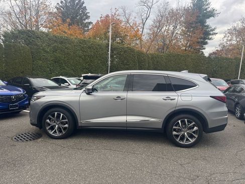 Certified 2023 Acura MDX SH-AWD w/ Technology Package image 9