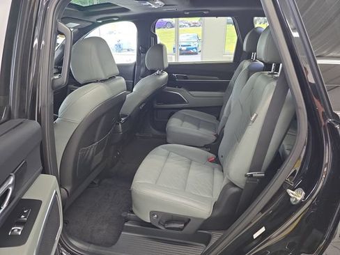 Certified 2023 Kia Telluride SX Prestige X-Line AWD/4WD image 10