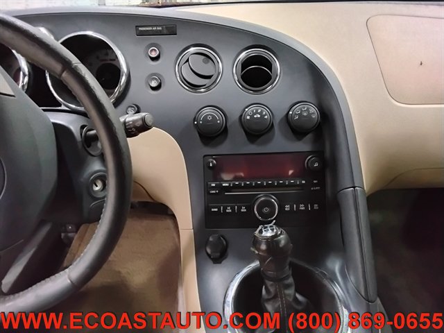 Used 2006 Pontiac Solstice Convertible w/ Premium Package RWD image 13