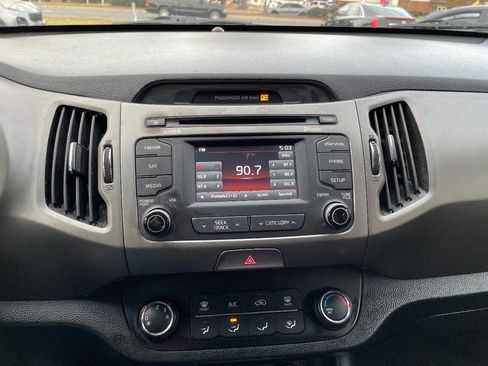 Used 2014 Kia Sportage LX image 17