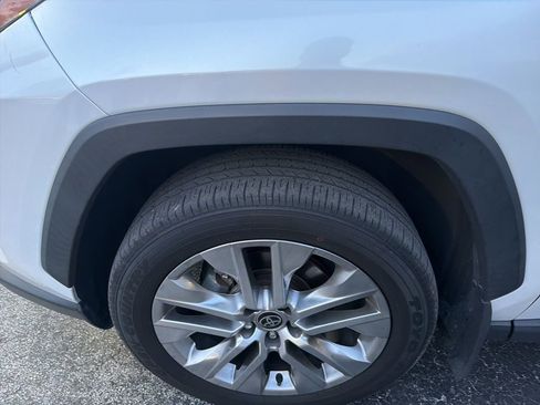 Used 2023 Toyota RAV4 Limited FWD image 11