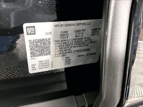 New 2026 GMC Yukon XL AT4 w/ AT4 Premium Plus Package image 9