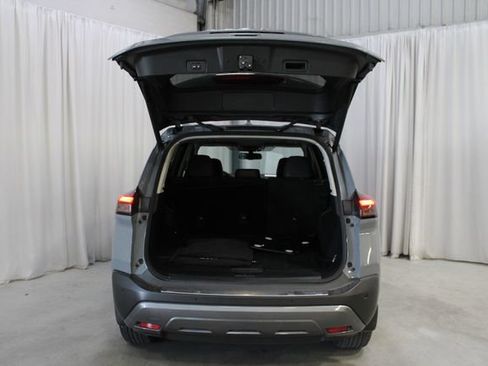 Used 2023 Nissan Rogue SL AWD/4WD image 34