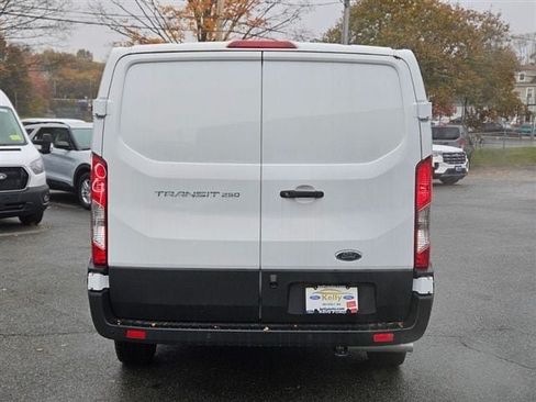 New 2024 Ford Transit 250 Low Roof w/ Load Area Protection Package RWD image 4