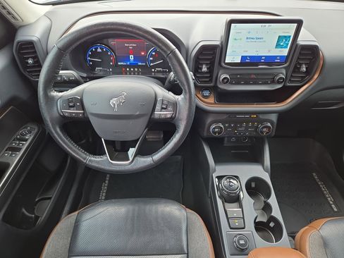 Used 2021 Ford Bronco Sport Outer Banks AWD/4WD image 14