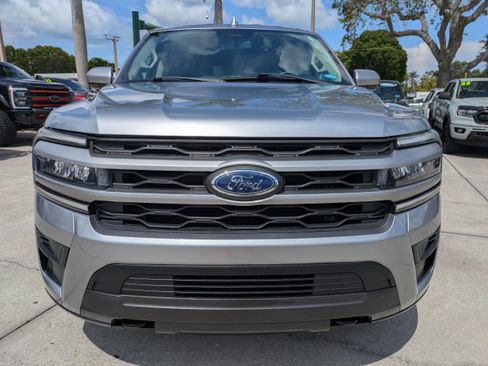 Certified 2022 Ford Expedition XLT AWD/4WD image 12