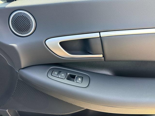 New 2026 Hyundai Sonata SEL FWD image 18