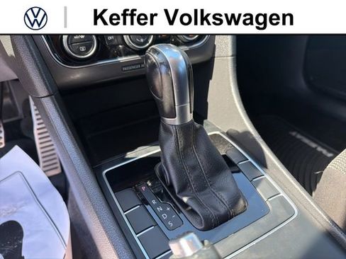 Used 2016 Volkswagen Passat 1.8T R-Line FWD image 21