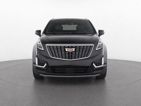 Used 2025 Cadillac XT5 Luxury FWD image 5