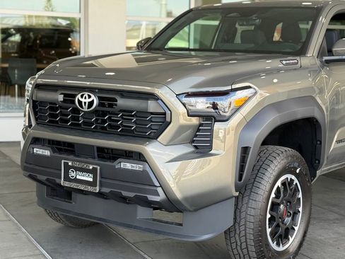 New 2025 Toyota Tacoma TRD Off-Road image 3