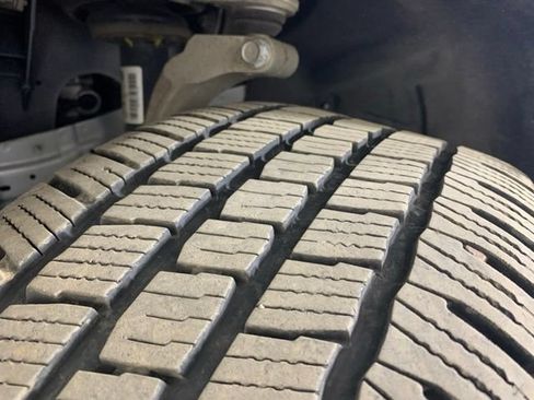 Used 2022 Jeep Grand Cherokee L Limited AWD/4WD image 38