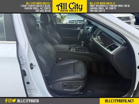 Used 2018 Genesis G80 3.8 image 10