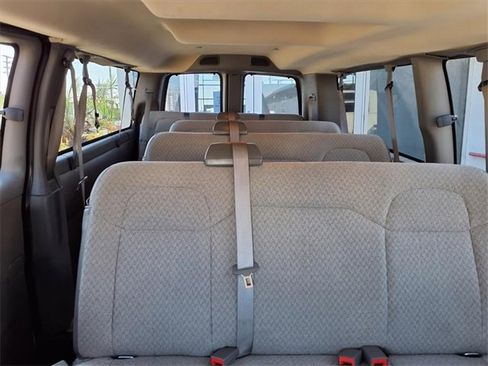 Used 2024 Chevrolet Express 3500 LT w/ LT Preferred Equipment Group image 18