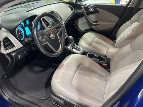 Used 2014 Buick Verano image 2