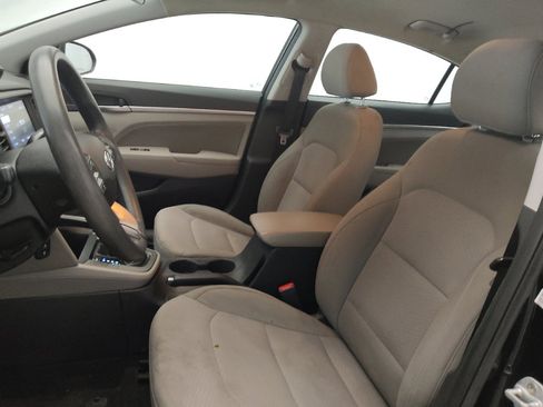 Used 2020 Hyundai Elantra SEL w/ Convenience Package (C2) FWD image 17