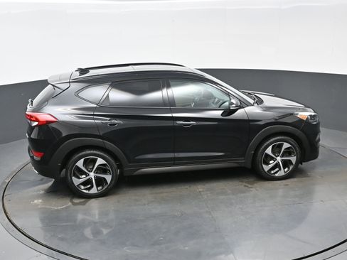 Used 2016 Hyundai Tucson Limited w/ Option Group 03 image 37