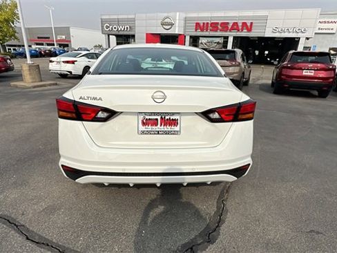 New 2025 Nissan Altima 2.5 S image 5