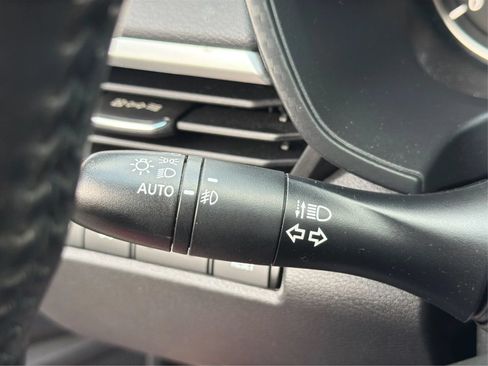 Used 2019 Nissan Altima 2.5 SV FWD image 22
