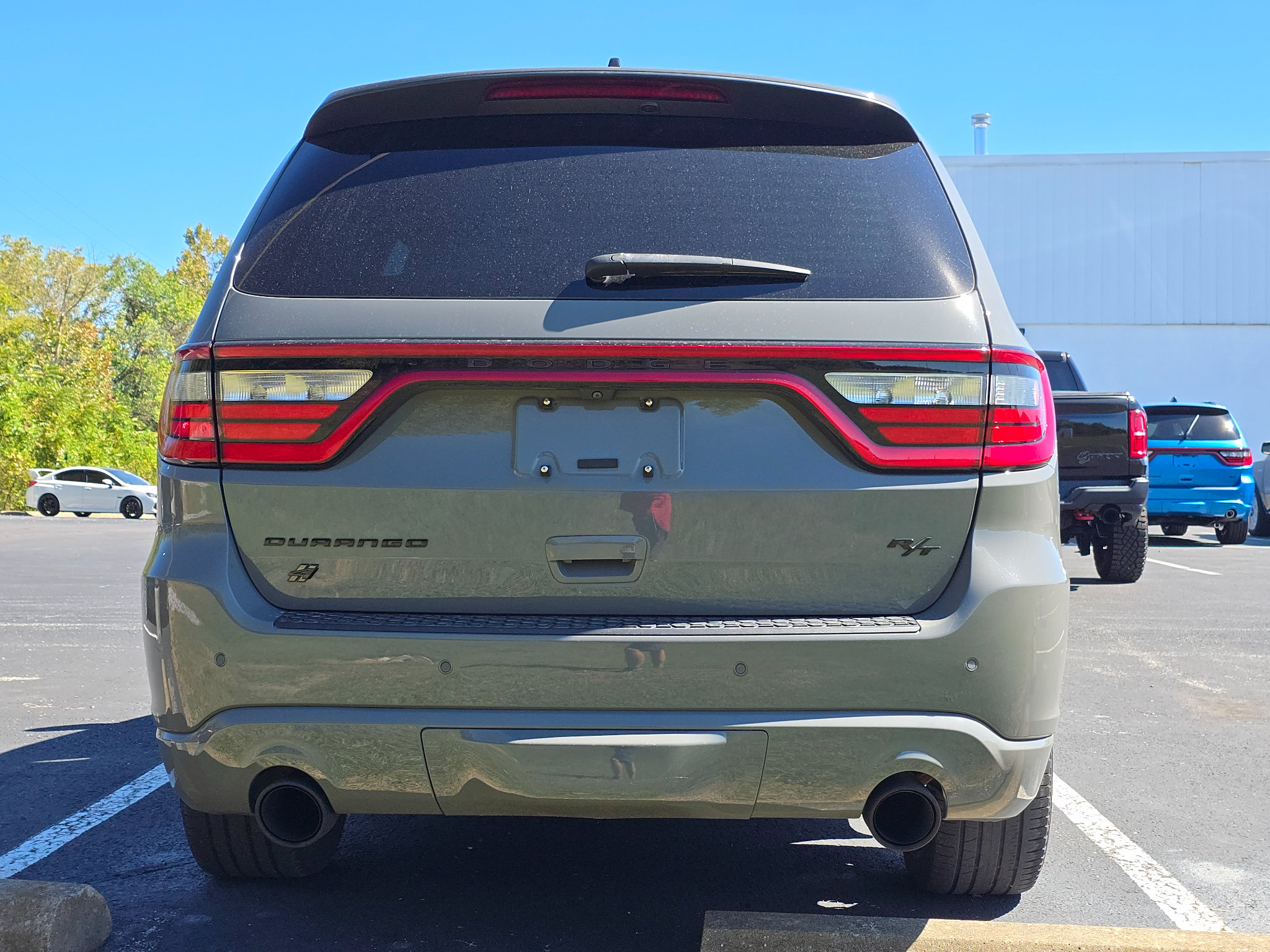 Used 2023 Dodge Durango R/T AWD/4WD image 4