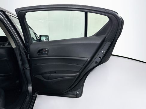 Used 2013 Acura ILX w/ Premium Package FWD image 29