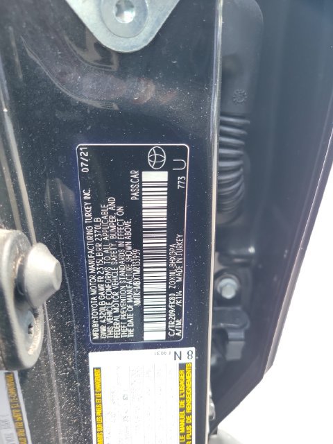 Used 2021 Toyota C-HR XLE FWD image 28
