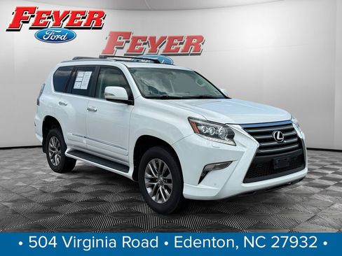 Used 2017 Lexus GX 460 Luxury w/ Preferred Accessory Package AWD/4WD image 7
