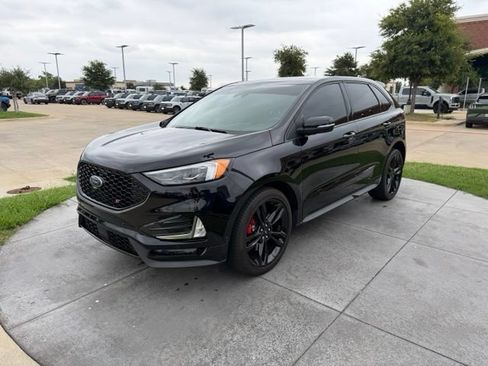 Used 2024 Ford Edge ST w/ Equipment Group 401A AWD/4WD image 3