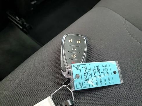 Used 2021 Chevrolet Malibu LS image 26