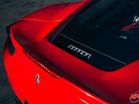 Used 2018 Ferrari 488 GTB image 40