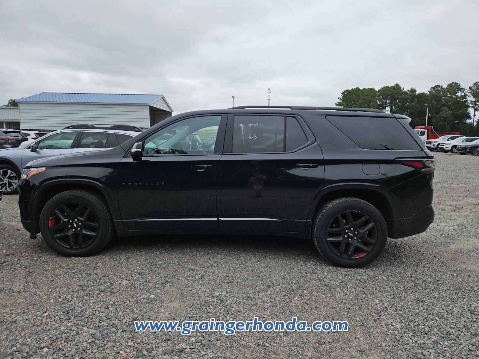 Used 2018 Chevrolet Traverse Premier w/ Redline Edition AWD/4WD image 10