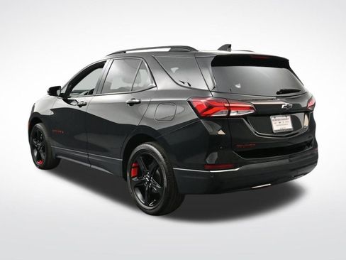 Used 2023 Chevrolet Equinox Premier AWD/4WD image 3