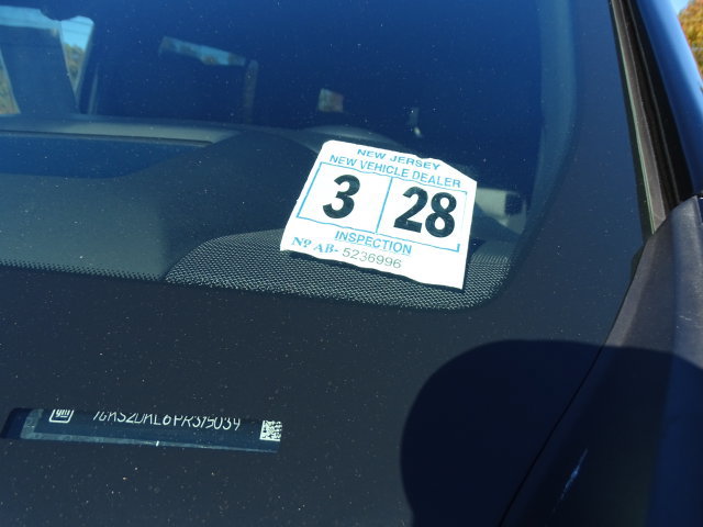 Used 2023 GMC Yukon Denali w/ Advanced Technology Package AWD/4WD image 30