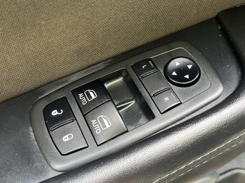 Used 2020 Dodge Challenger SXT w/ Blacktop Package RWD image 18