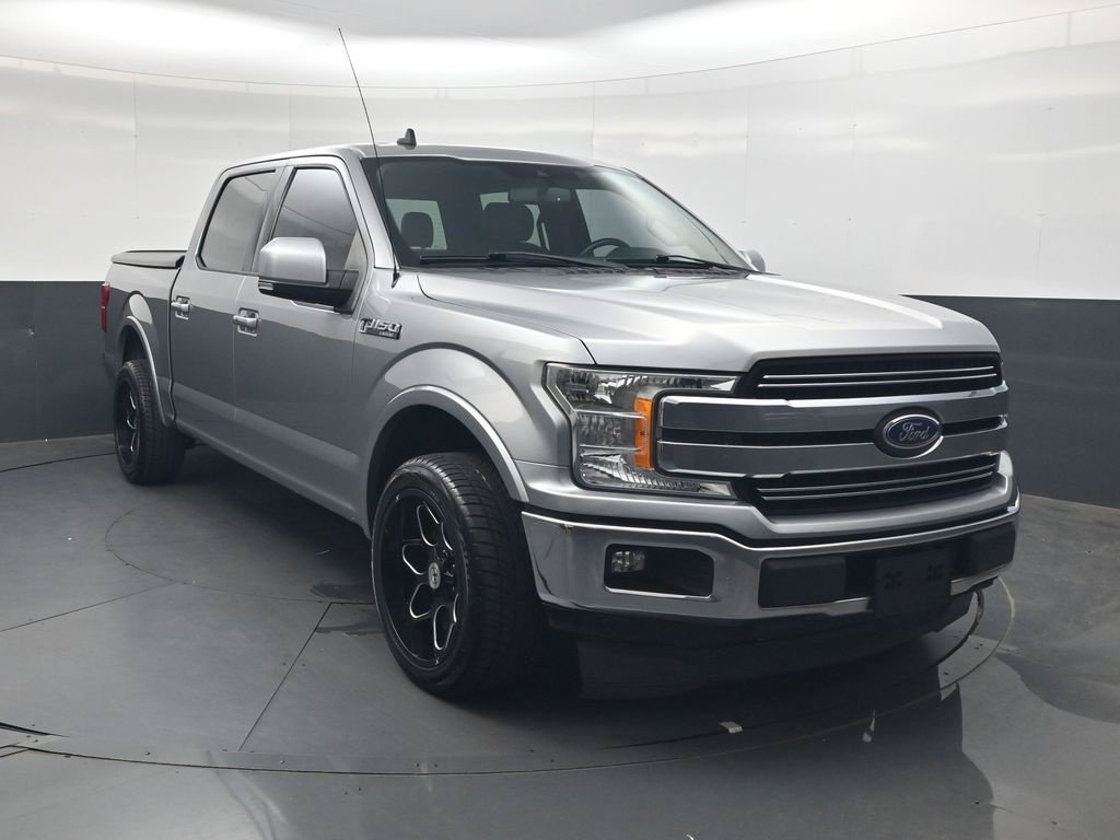 Used 2020 Ford F150 Lariat w/ Trailer Tow Package RWD image 2