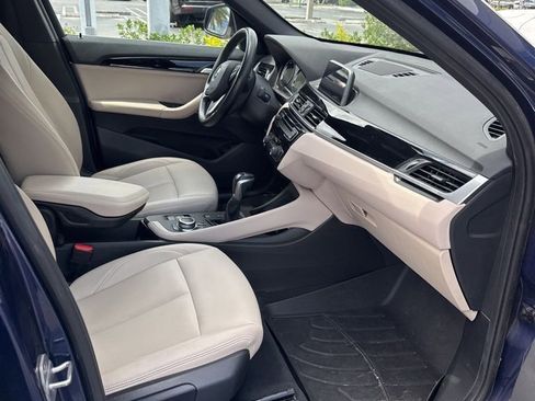 Used 2019 BMW X1 xDrive28i w/ Convenience Package image 7