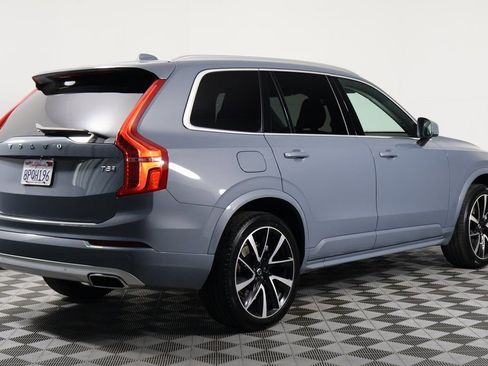 Used 2020 Volvo XC90 T8 Momentum w/ Protection Package Premier image 4