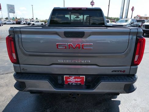 Used 2020 GMC Sierra 1500 AT4 w/ Off-Road Performance Package AWD/4WD image 6