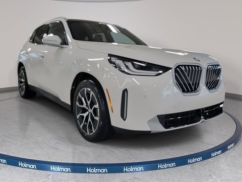 New 2026 BMW X3 xDrive30 w/ Convenience Package image 3