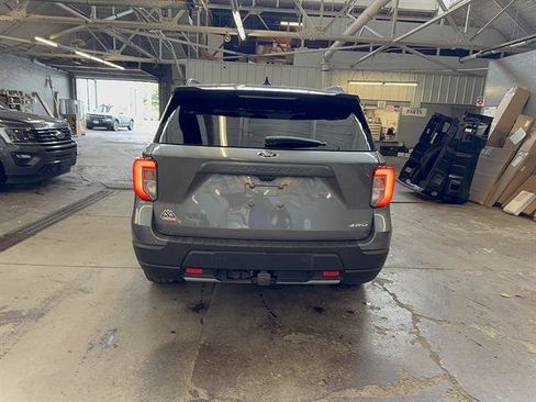 Used 2023 Ford Explorer Timberline w/ Timberline Technology Package AWD/4WD image 4