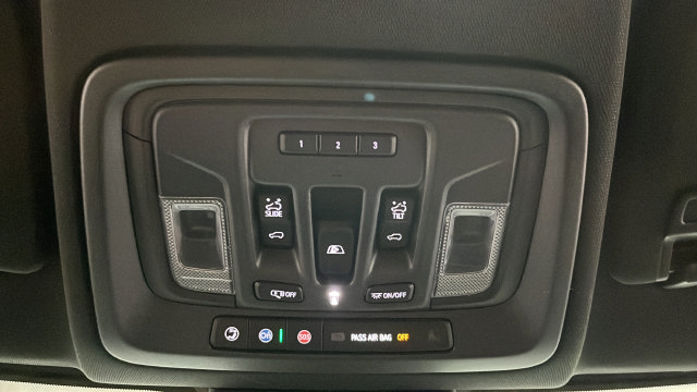 Used 2024 GMC Sierra 1500 AT4 w/ Technology Package AWD/4WD image 36