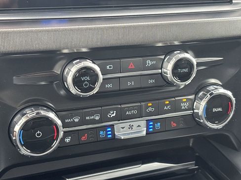 New 2026 Ford F250 Platinum image 20