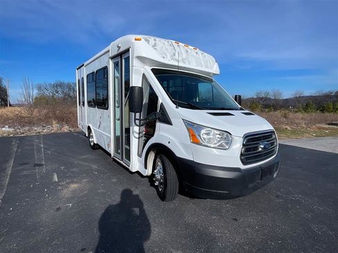 Used 2019 Ford Transit 350 138 DRW w/ Shuttle Bus Prep Package RWD image 7