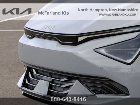 New 2025 Kia EV6 Wind image 13