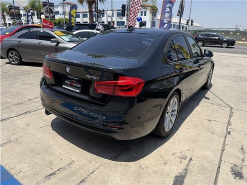 Used 2018 BMW 320i Sedan RWD image 45